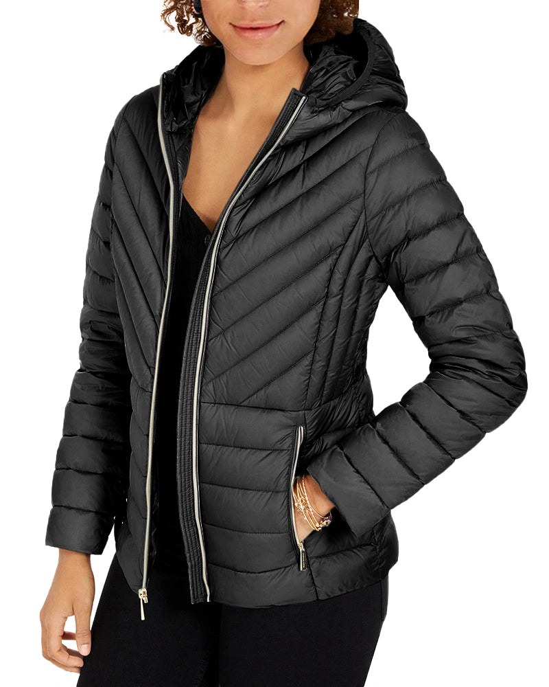 Yskkt Womens Packable Down Jackets Ultra Light Weight Hooded Short Puffer Coats with Zipper Pockets